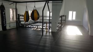 Фотография CHAMPION GYM 1